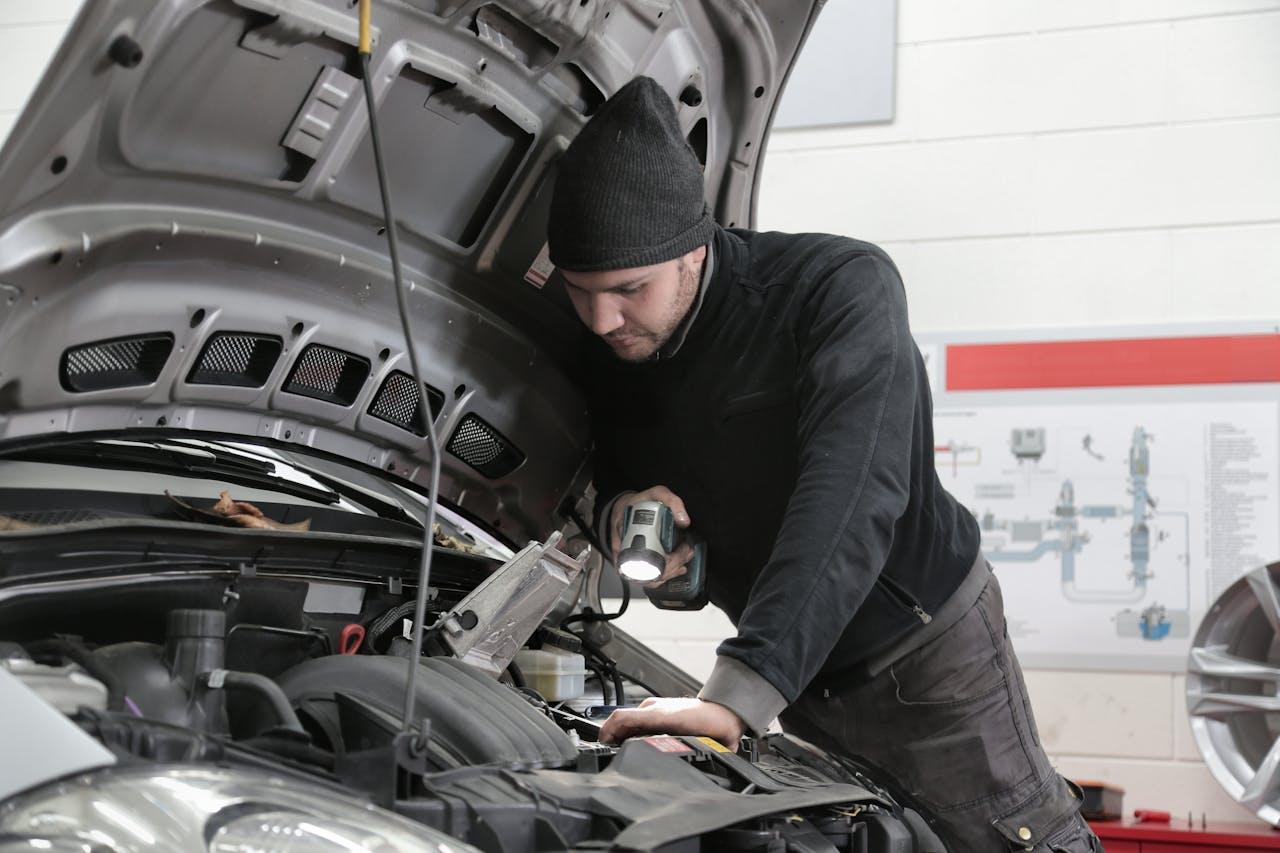 Prolongez la vie de votre automobile : la nécessité d’une révision régulière